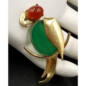 WRE Gold Filled Parrot Pin, Green Lucite Belly, Carnelian Cabochon Head, 1950s